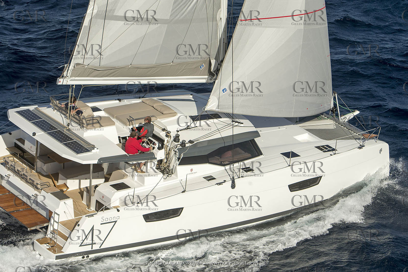 Saona 47 - Fountaine Pajot - shooting helico - 7 6 2017 - Photo Guilain Grenier