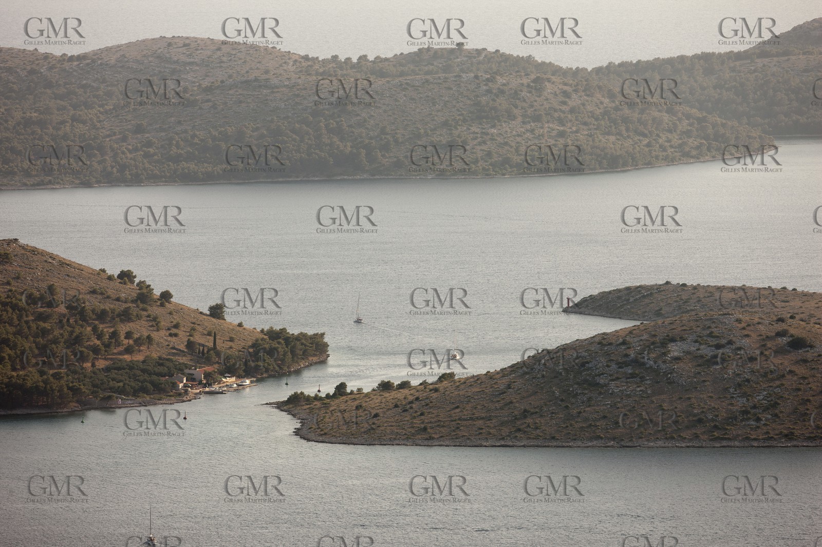 14 07 2012 - Kornati Islands archipelago (Croatia) - Pass between Katina island and  Dugi Otok island southern point