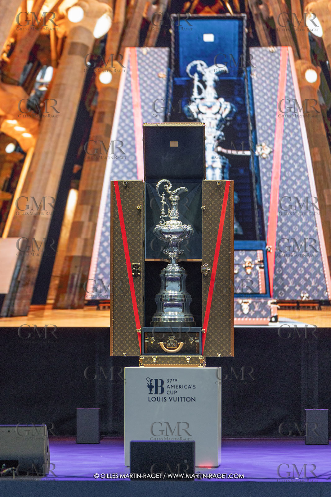 19 10 2024, Barcelona (ESP), Louis Vuitton 37th America's Cup, Final Match, Race Day 6 , Prizegiving