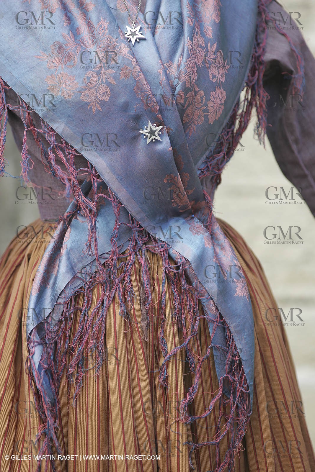 May 2004 - La Tour d'Aigues (FRA, 84) - Old costumes for women of the South exhibition