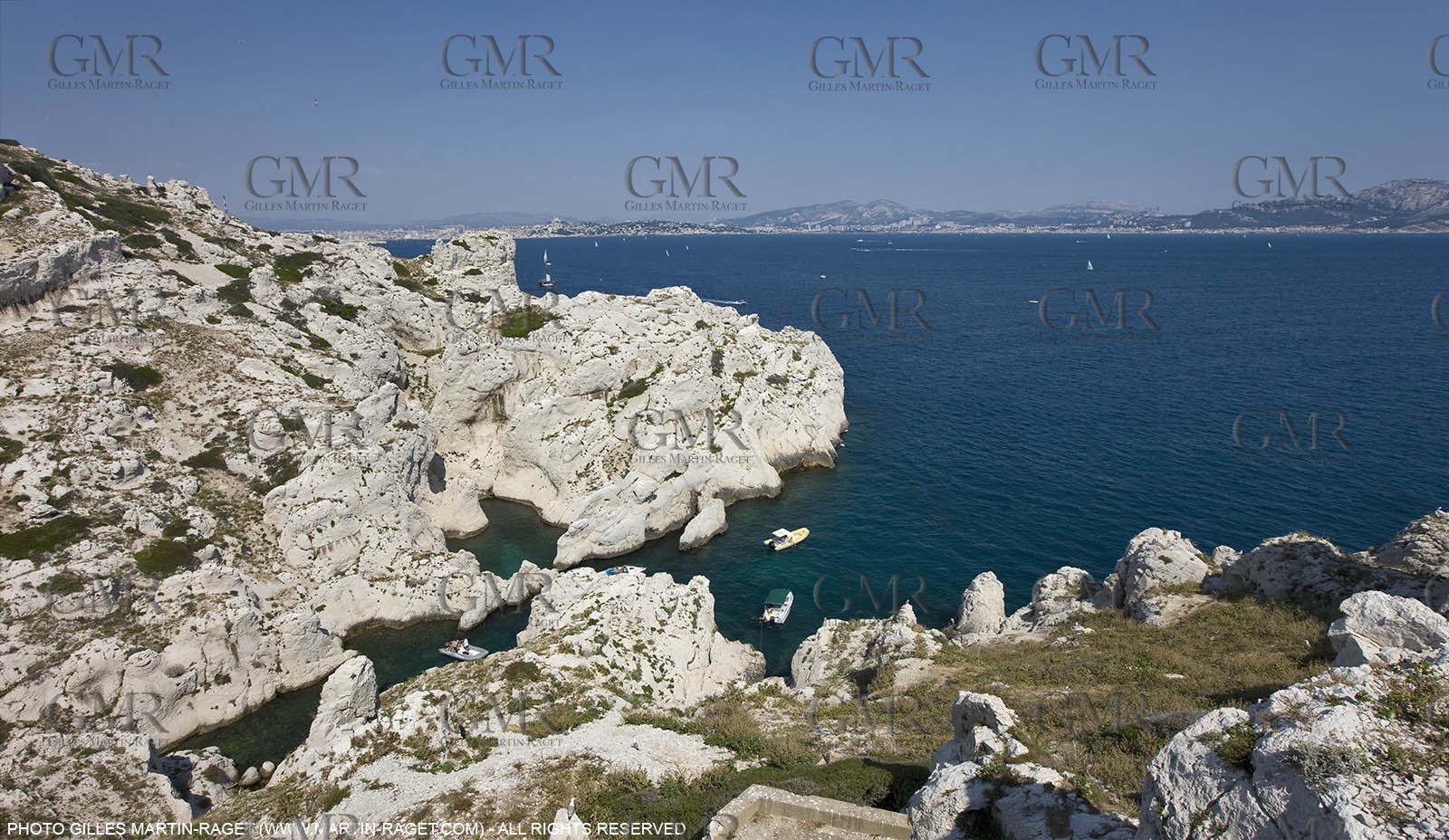 20 06 2008 - Marseille (FRA, 13) - Cruising among the local islands and creeks - Frioul Islands