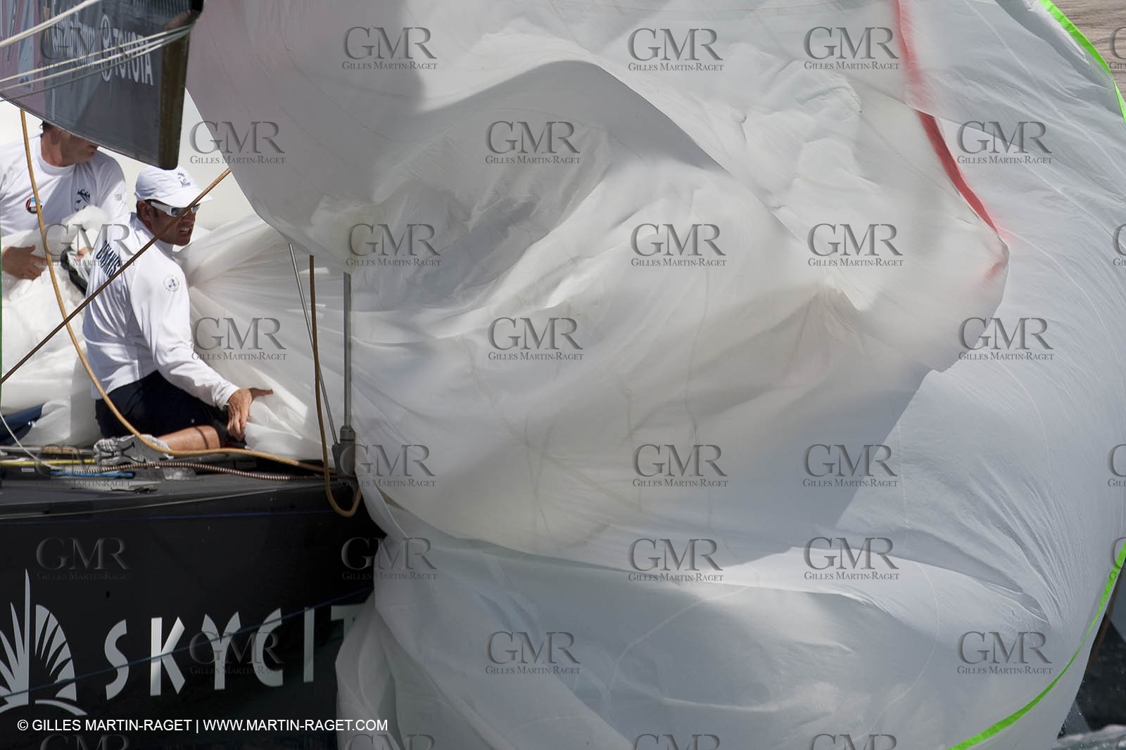 01 02 2009 - Auckland (NZL) -  Louis Vuitton Pacific Series -  Racing Day 3 - Round Robin 1
