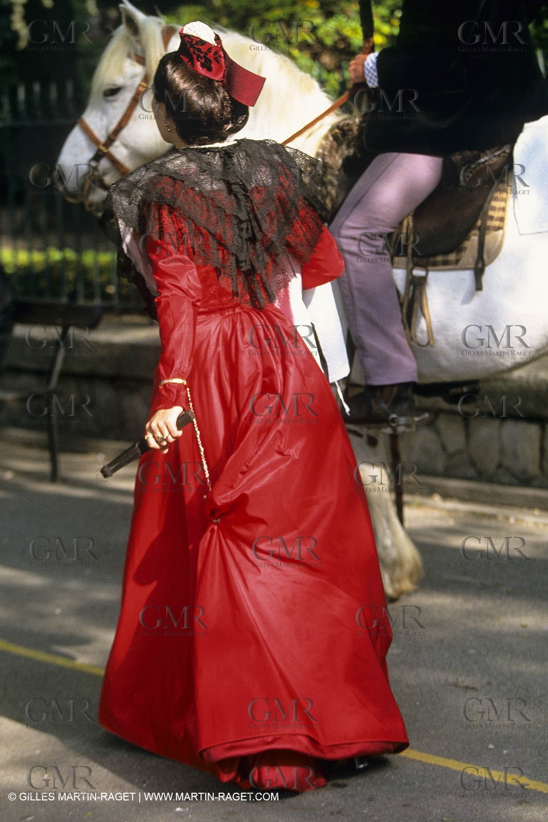 Arles (FRA,13) - Costume from Arles Fest