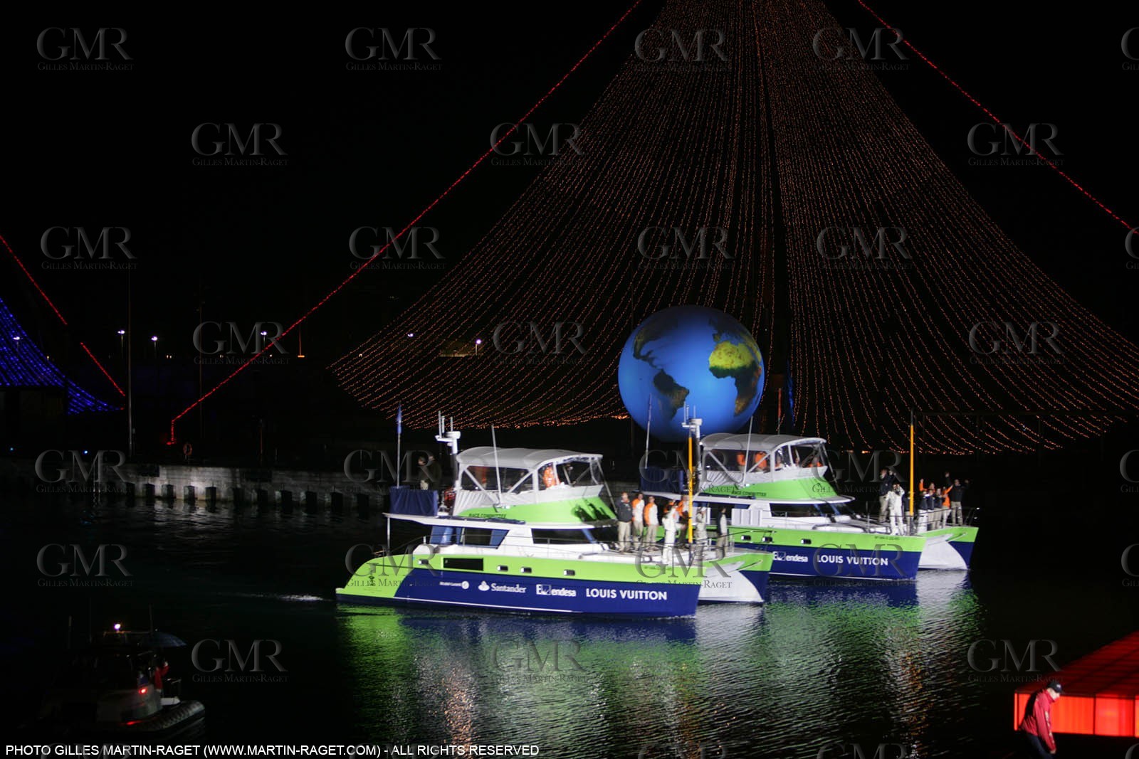 14 03 2007-Valencia (Spain)- 32nd America's Cup - Louis Vuitton Cup - RR1 - Opening parade
