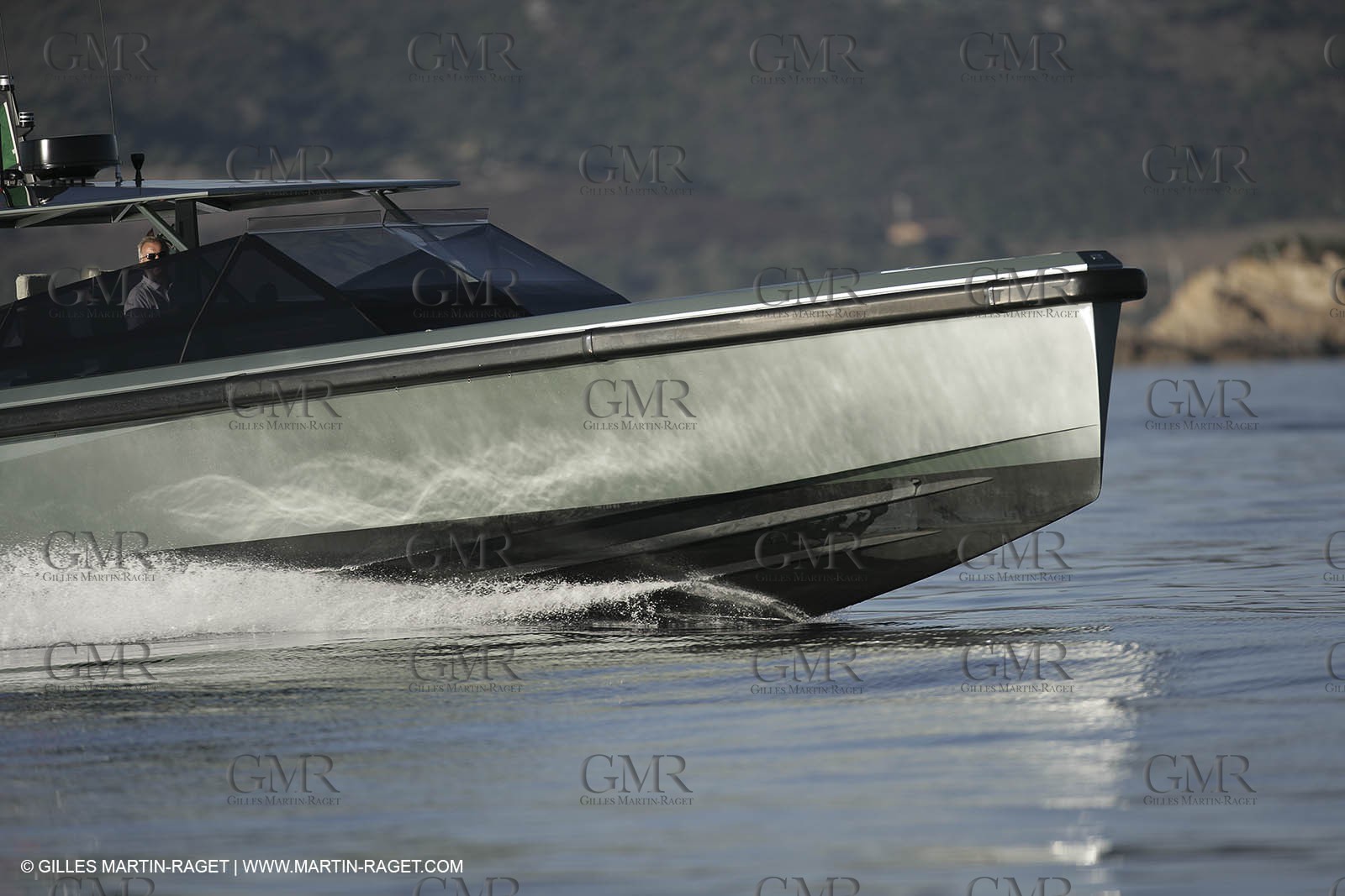 16 07 2007 - Portisco (Italie, Sardaigne) - Wally Power 47, 2007 version