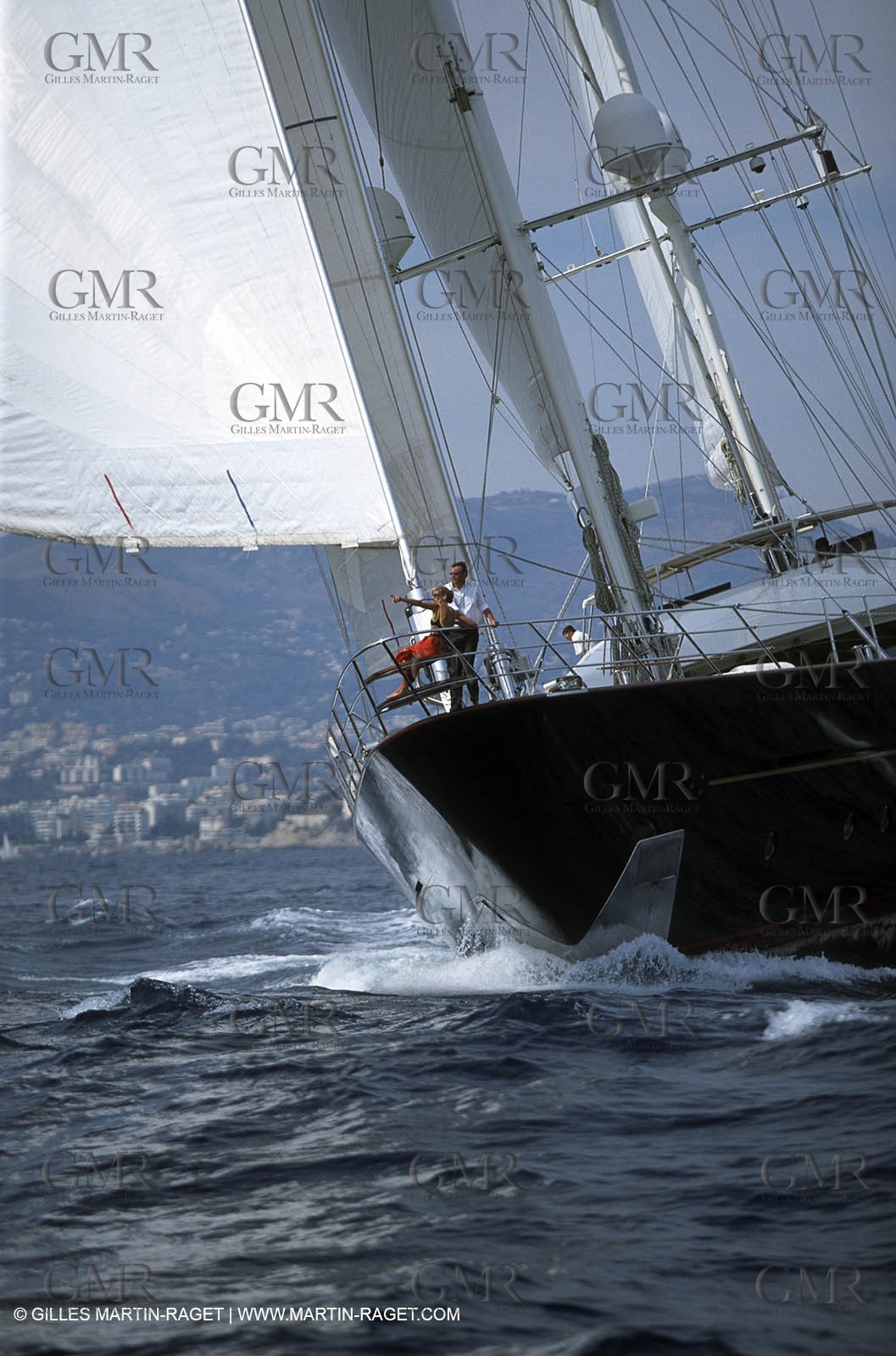 Perrini Navi - Sailing Yacht