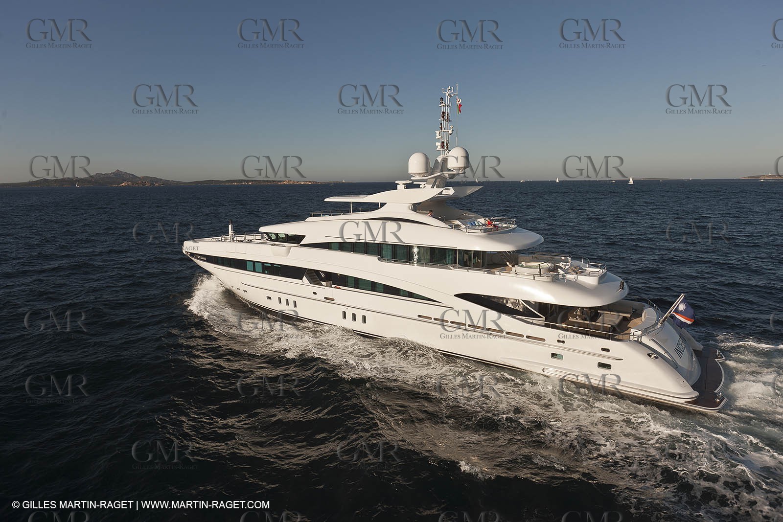 18 08 2011 - La Maddalena (ITA, Sardinia) - Motor yacht Inception