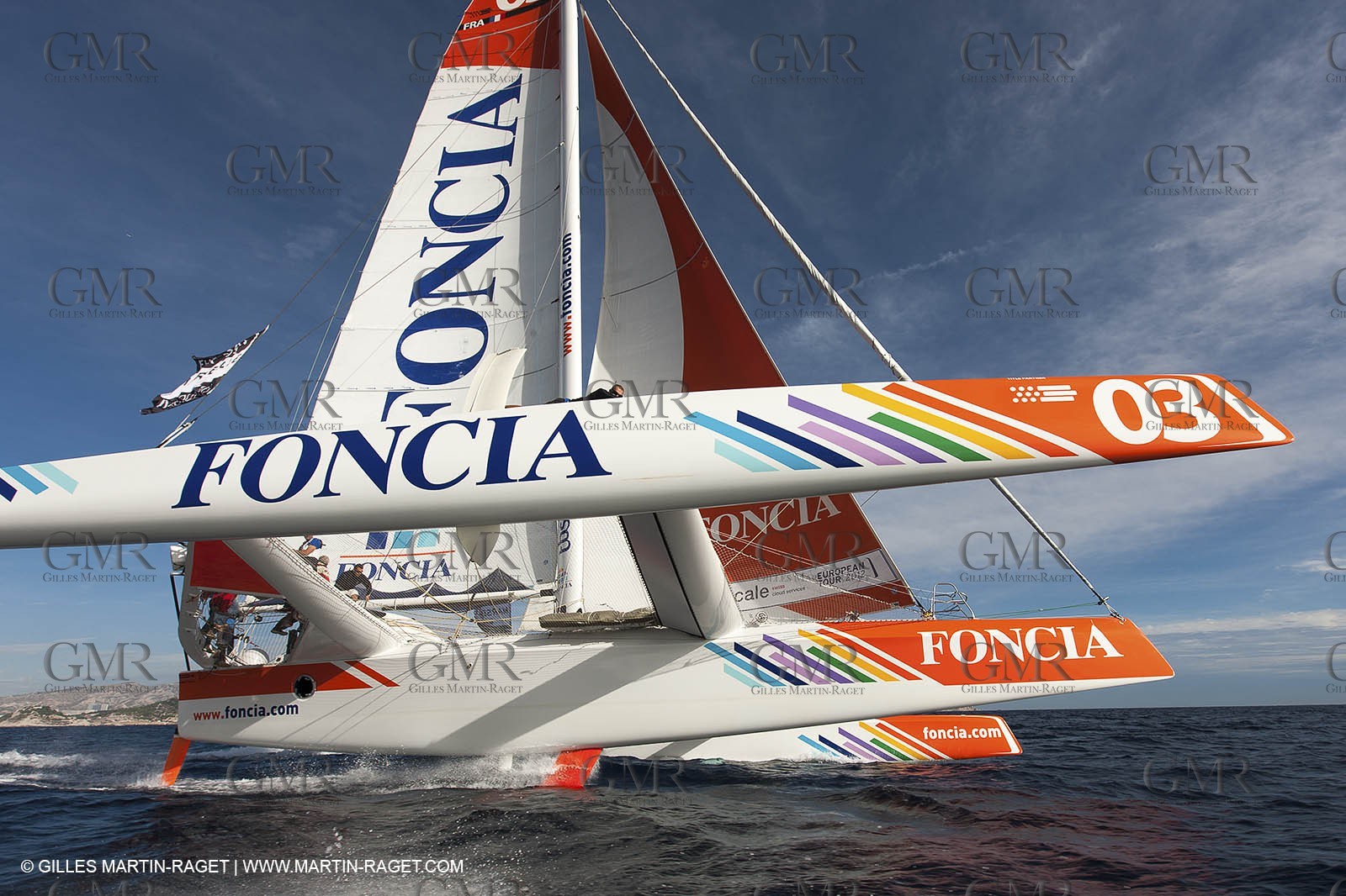 27 09 2012 - Marseille (FRA,13) - Alpari World Match Race Tour - Match Race France 2012 - Day 3 - Quarter finals - Matc Racing specialists sail on Foncia