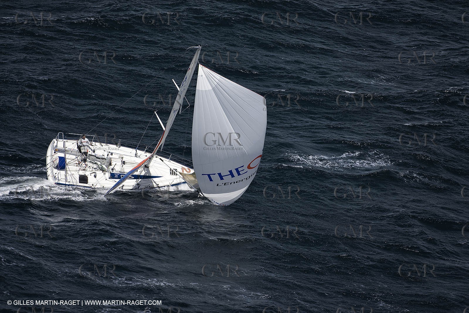 06-26-2007 - FIGARO II - THEOLIA - Skipper : Robert Nagy - Training off Marseille (south France) with strong wind conditions