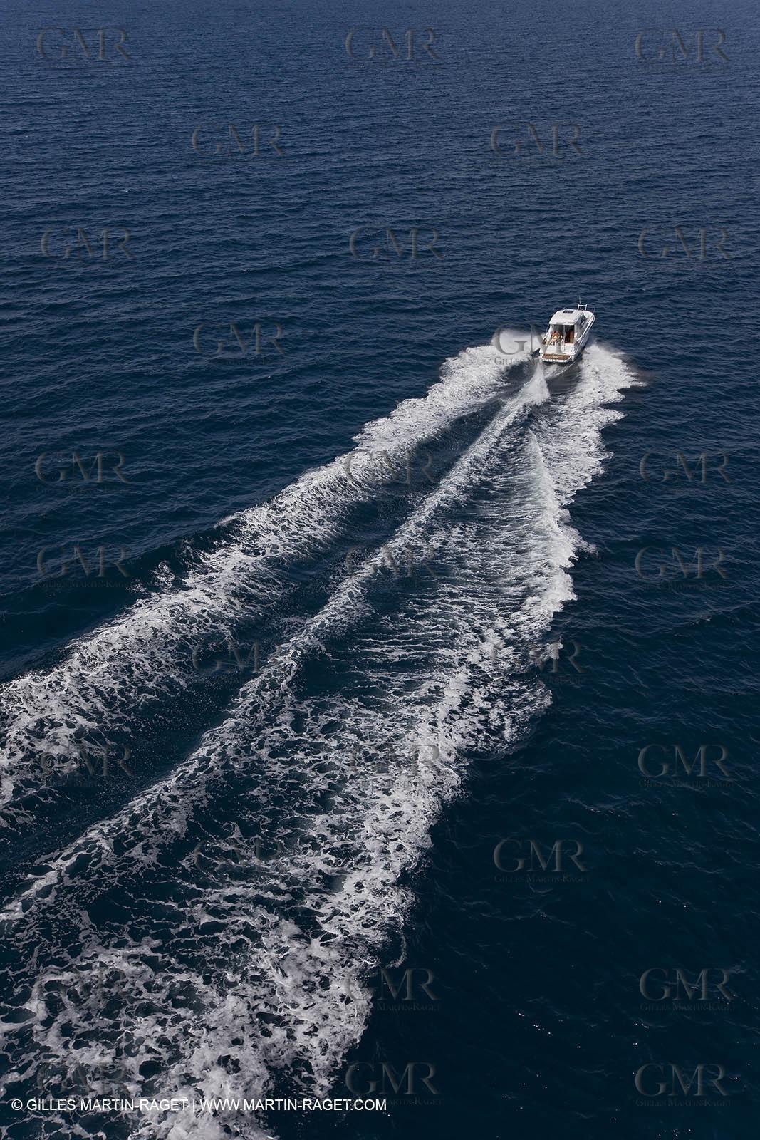 15 04 2008 - Porquerolles (Fra, 83) - Beneteau - Antares 8