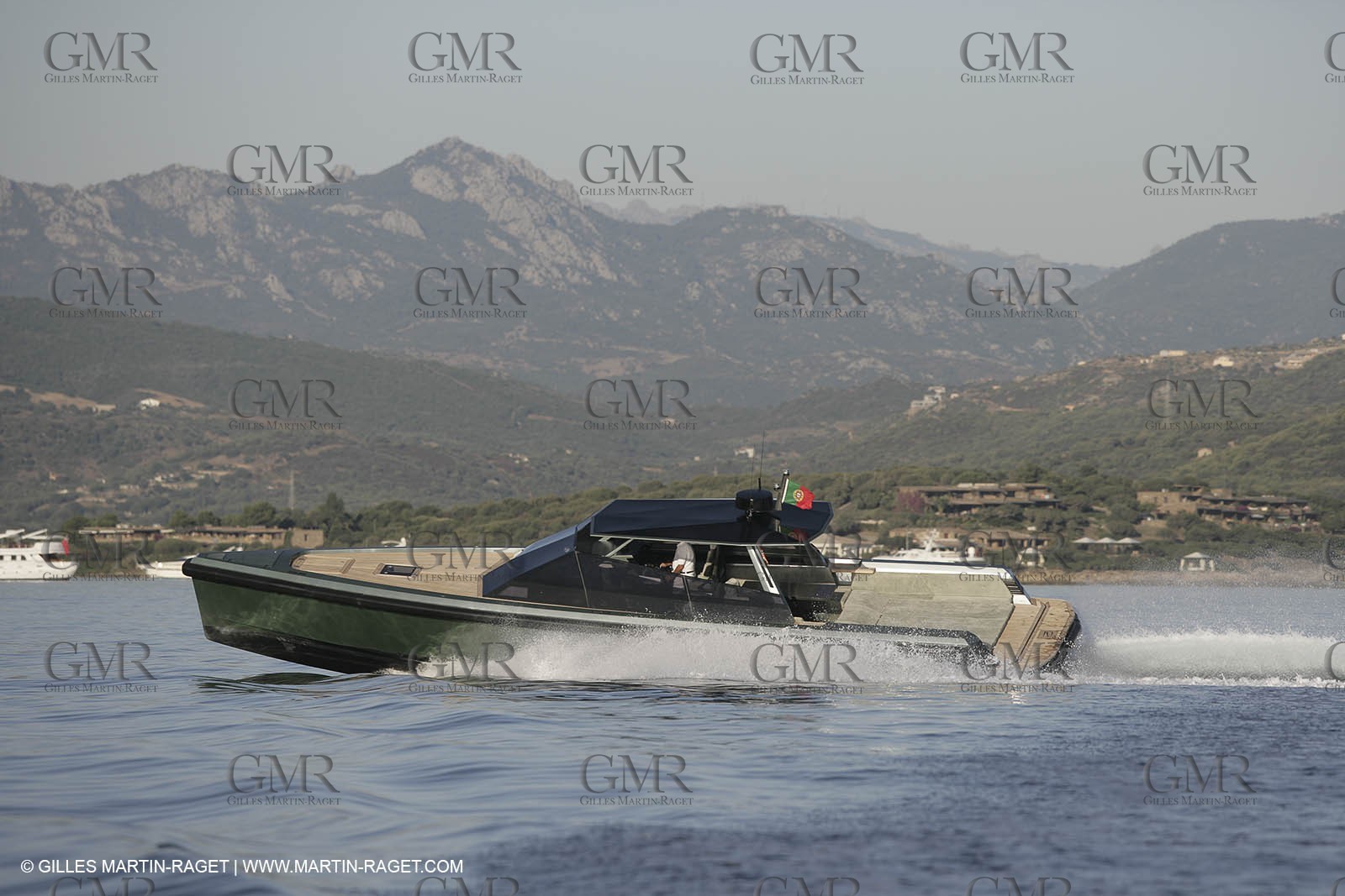 16 07 2007 - Portisco (Italie, Sardaigne) - Wally Power 47, 2007 version