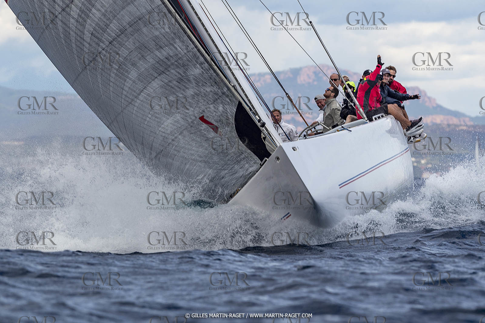 25 09 2022, Saint-Tropez (FRA, 83), Les Voiles de Saint-Tropez 2022, Arrivée des bateaux et de la Coupe d'Automne du Yacht Club de France, 12 m French Kiss,
