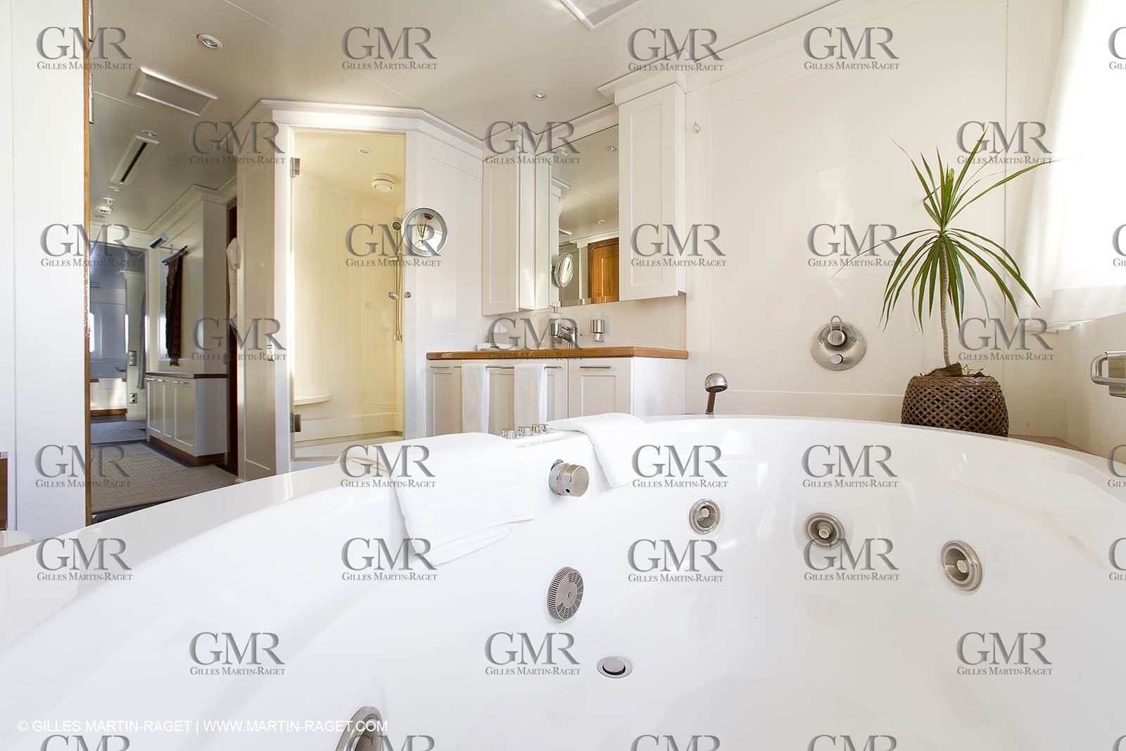 01 02 2008 - San Blas Archipelago (Panama) - Motor Yacht Senses