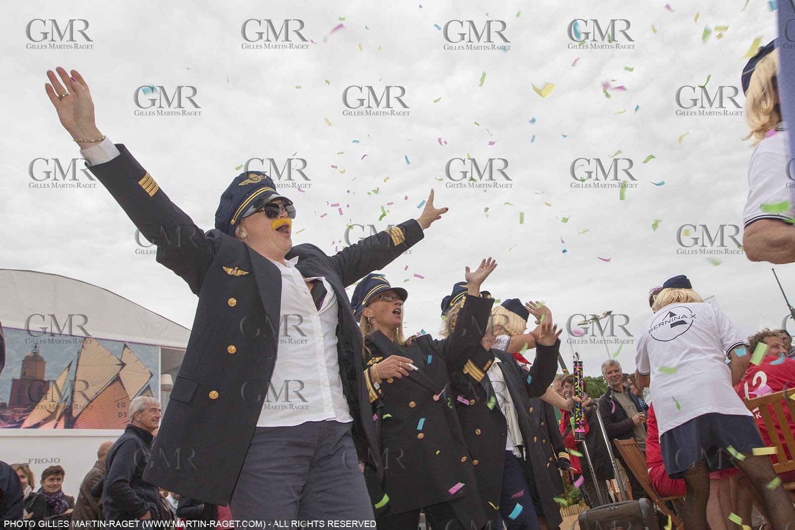 01 10 2025, Saint-Tropez (FRA,83) , Voioes de Saint-Tropez 2015, Day 4, Crew parade