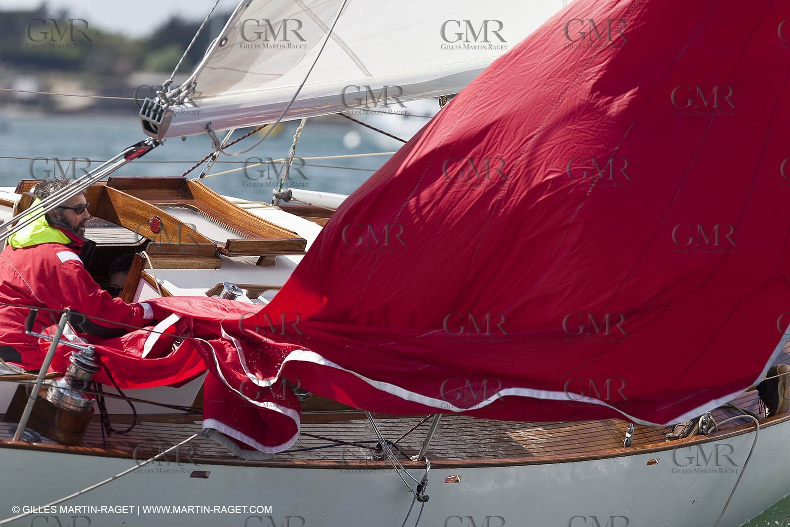 01-05-10 - Le Bono (FRA,56) - Regate Classique -Acteia II - Maica