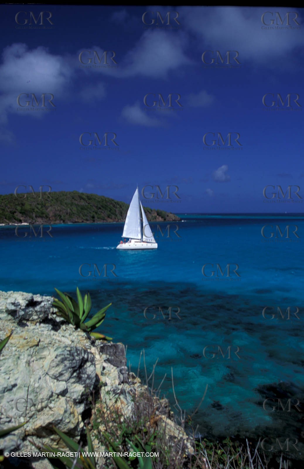 Cruising multihull sailing