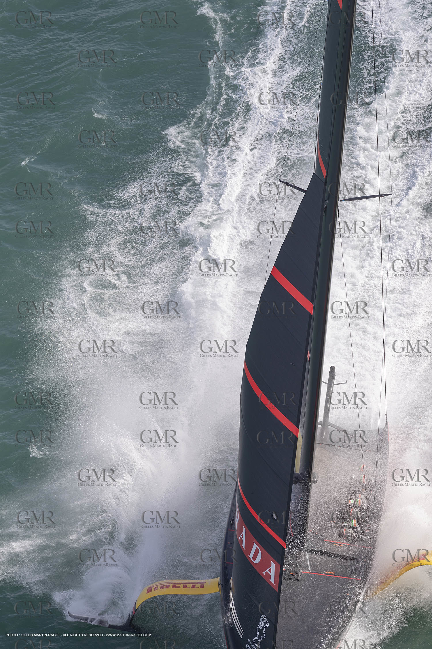 10 12 2020 - Auckland (NZL) - 36th America's Cup - Practice Sessions - Day 2 -Luna Rossa Prada Pirelli Team