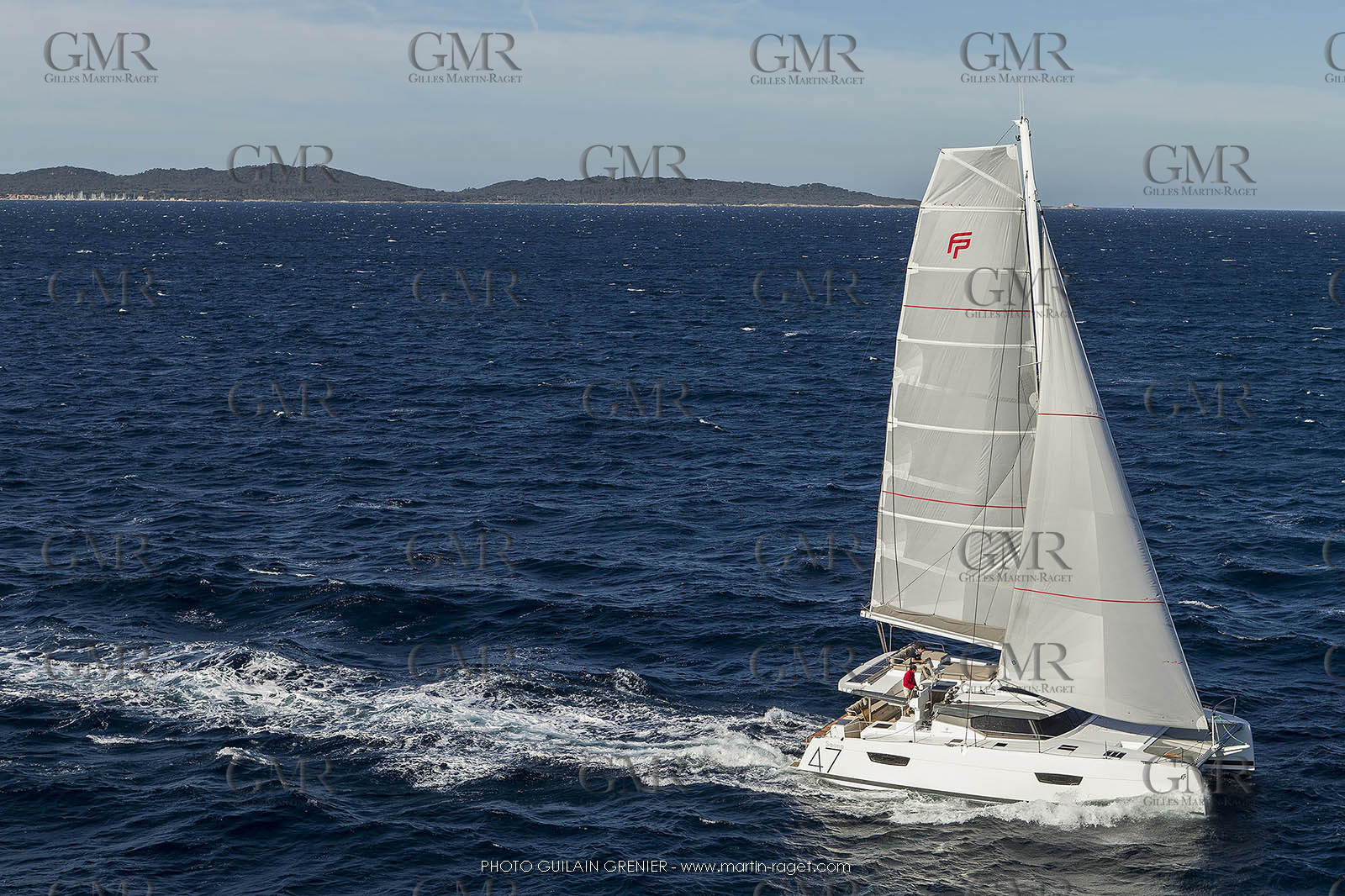 Saona 47 - Fountaine Pajot - shooting helico - 7 6 2017 - Photo Guilain Grenier