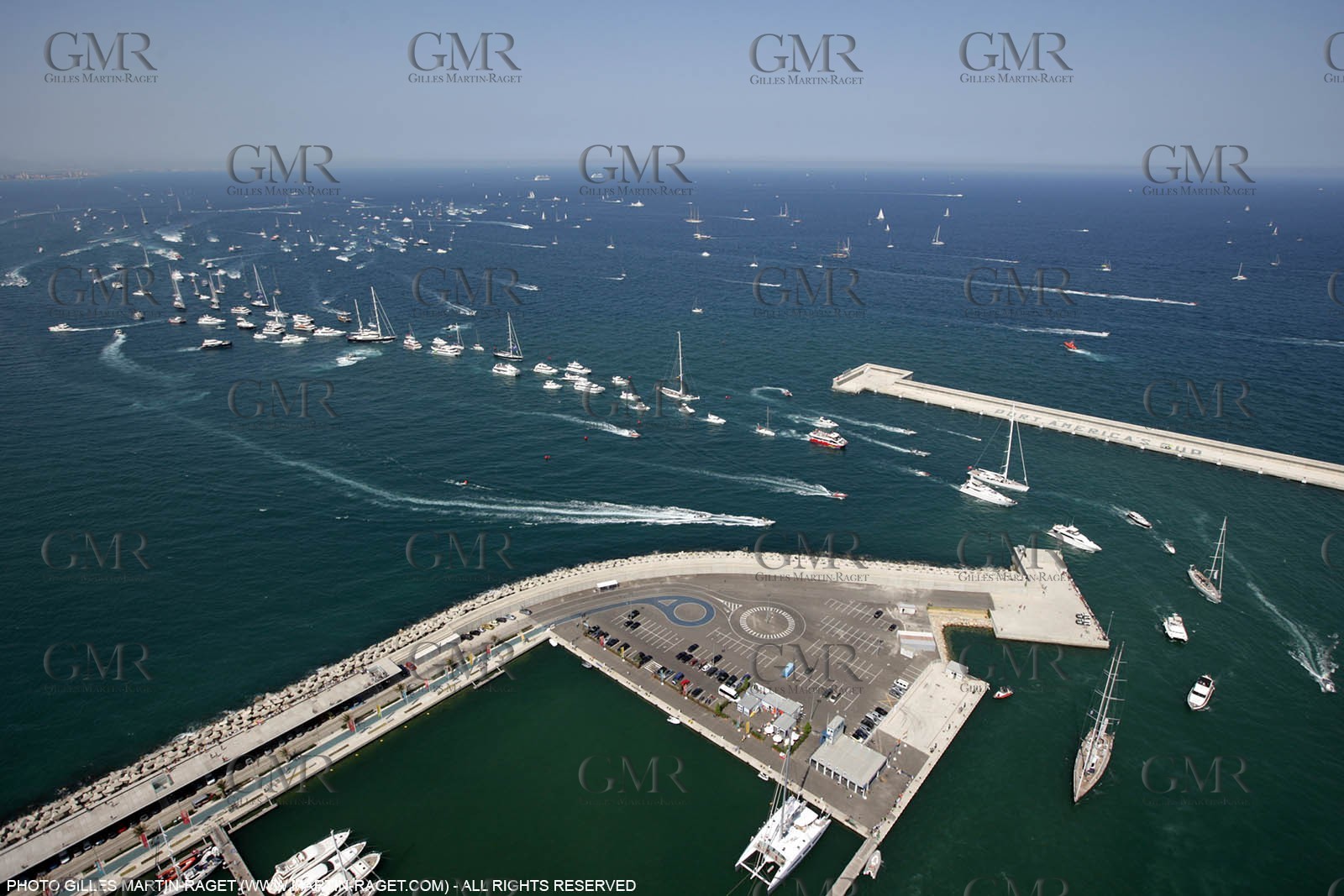 2' 06 2007-Valencia (Spain)- 32nd America's Cup - Final Match - Day 2