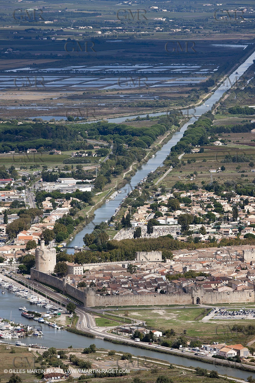 25 09 2010 - Aerial Camargphotos of the coastline from Marseille to La Grande Motte via the Camargue - Aigues-Mortes