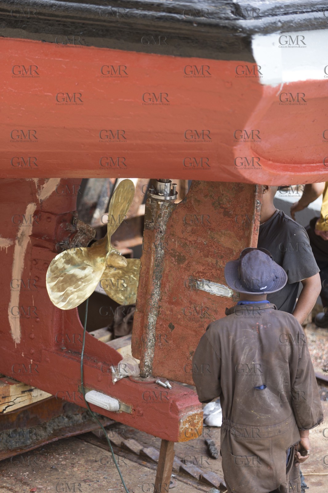 08 11 2014, Capetown (ZAF), Volvo Ocean Race 2014-15, Team Alvimedica, Nursing the boat