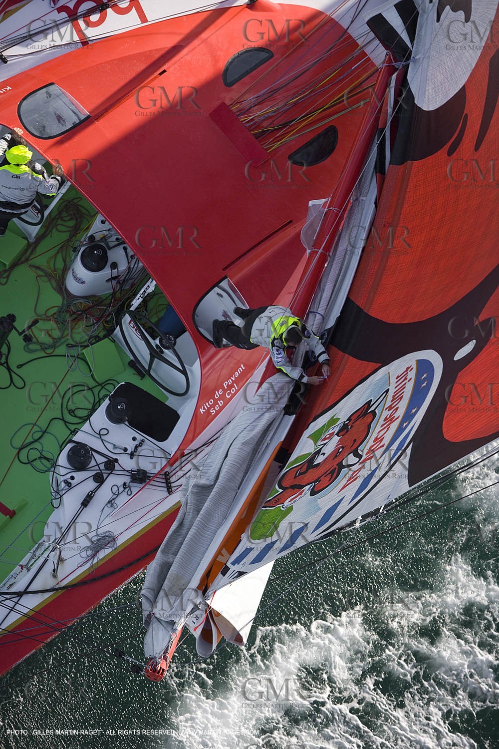 17 10 2007 - Chrebourg (FRA, 35) - IMOCA monohulls- Transat Jacques Vabre - Groupe Bel (Kito de Pavant - Sébastien Col) - qualification delivery Port Camargue-Le Havre