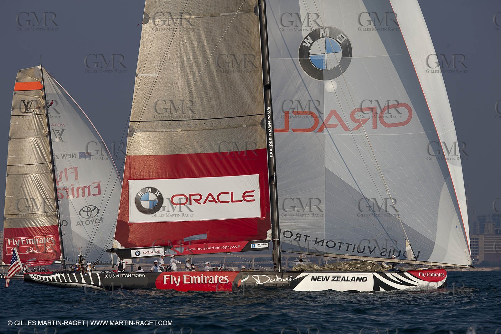 21 11 2010 - Dubai (UAE) - Dubai Louis Vuitton Trophy -  Round 2 - BMW ORACLE Racingg Vs Emirates Team New Zealand