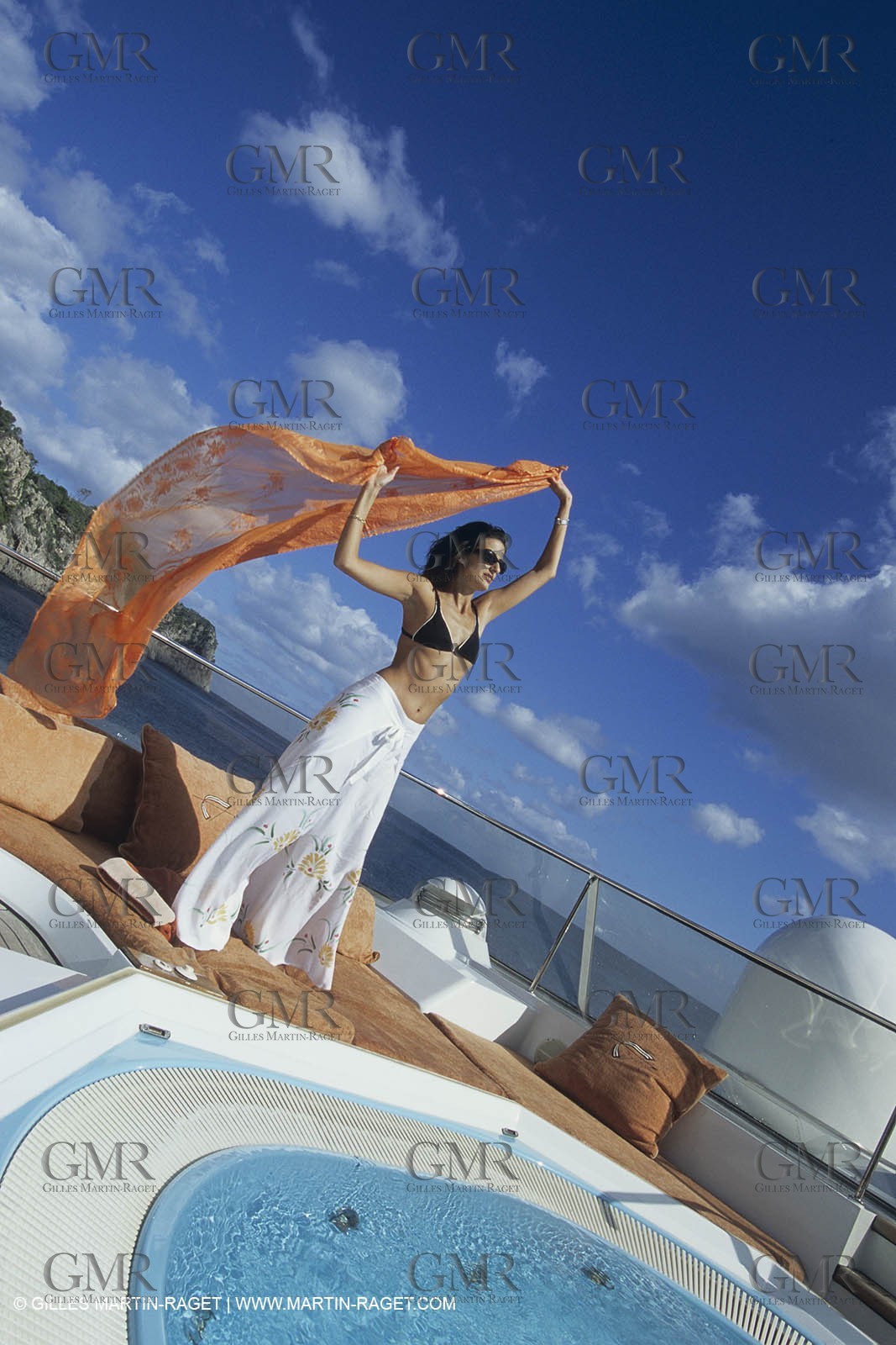 Super Motor Yachts, Chamar