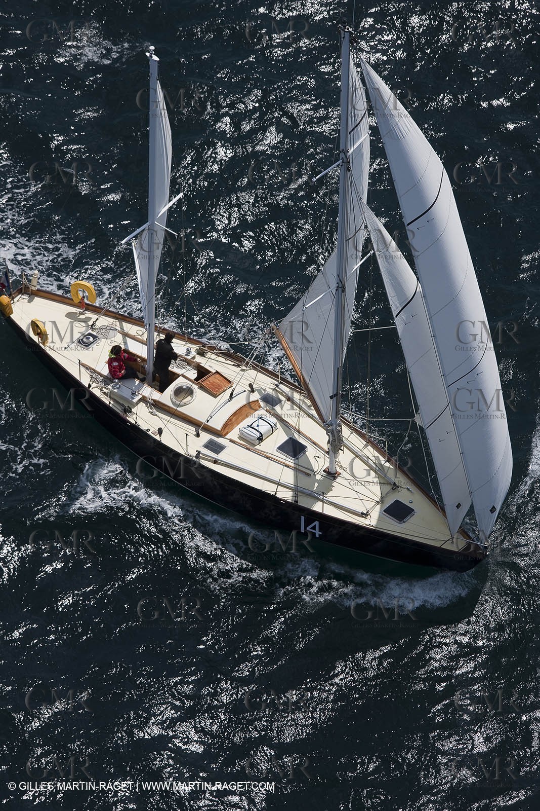 19 05 2010- Lorent- (FRA,56)  -  Pen Duick II