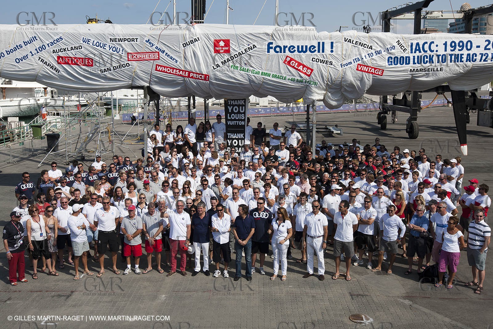 21 11 2010 - Dubai (UAE) - Dubai Louis Vuitton Trophy -  Round 2 - BMW ORACLE Racingg Vs Emirates Team New Zealand