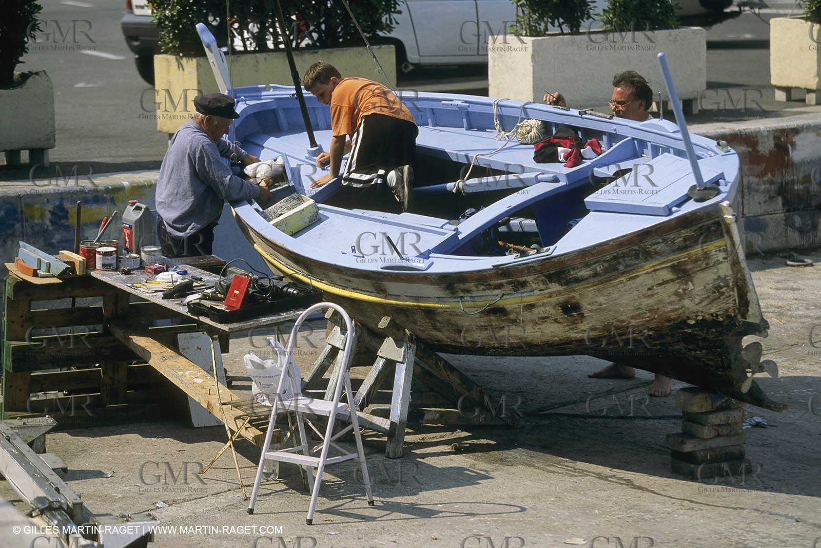 Pêche, barques, pointus, pêcheurs