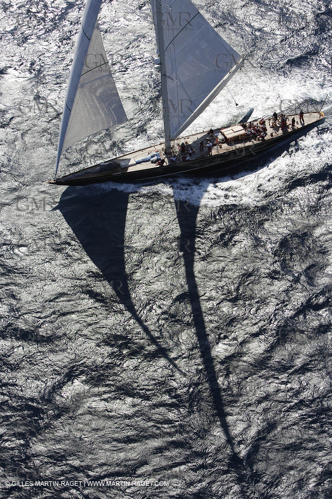 07 10 2006 - Saint Tropez (Fr) - Voiles de Saint Tropez 2006 - Classic Yachts.Shamrock V -  07 10 2006 - Saint Tropez (Fr) - Voiles de Saint Tropez 2006 - Voiliers de tradition