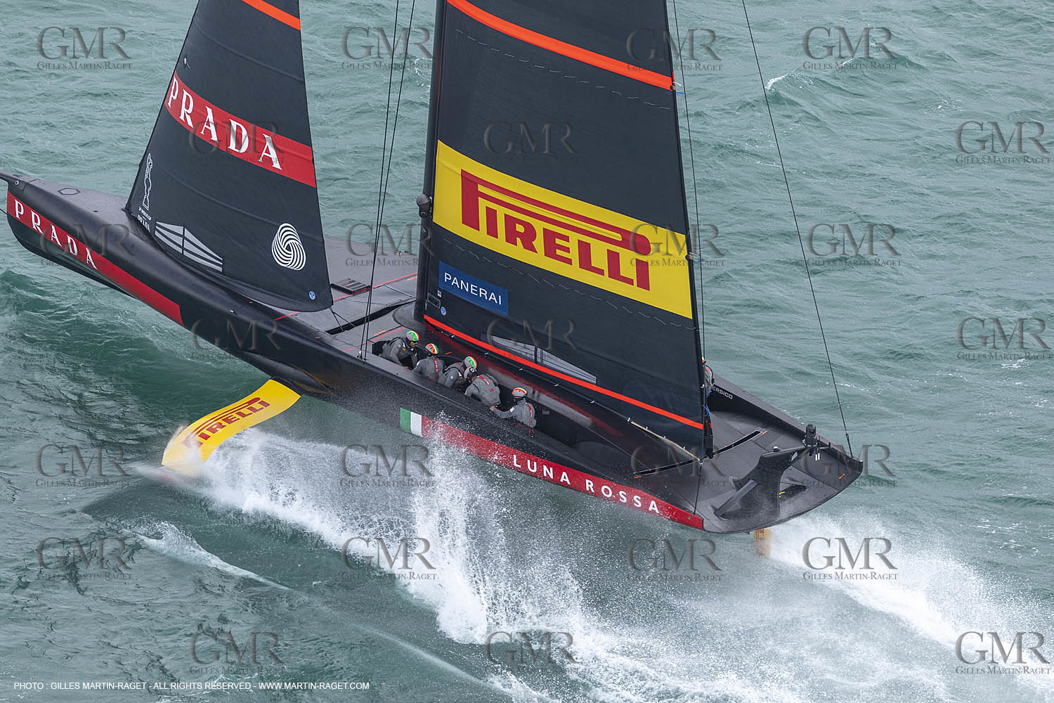 10 12 2020 - Auckland (NZL) - 36th America's Cup - Practice Sessions - Day 2 -Luna Rossa Prada Pirelli Team