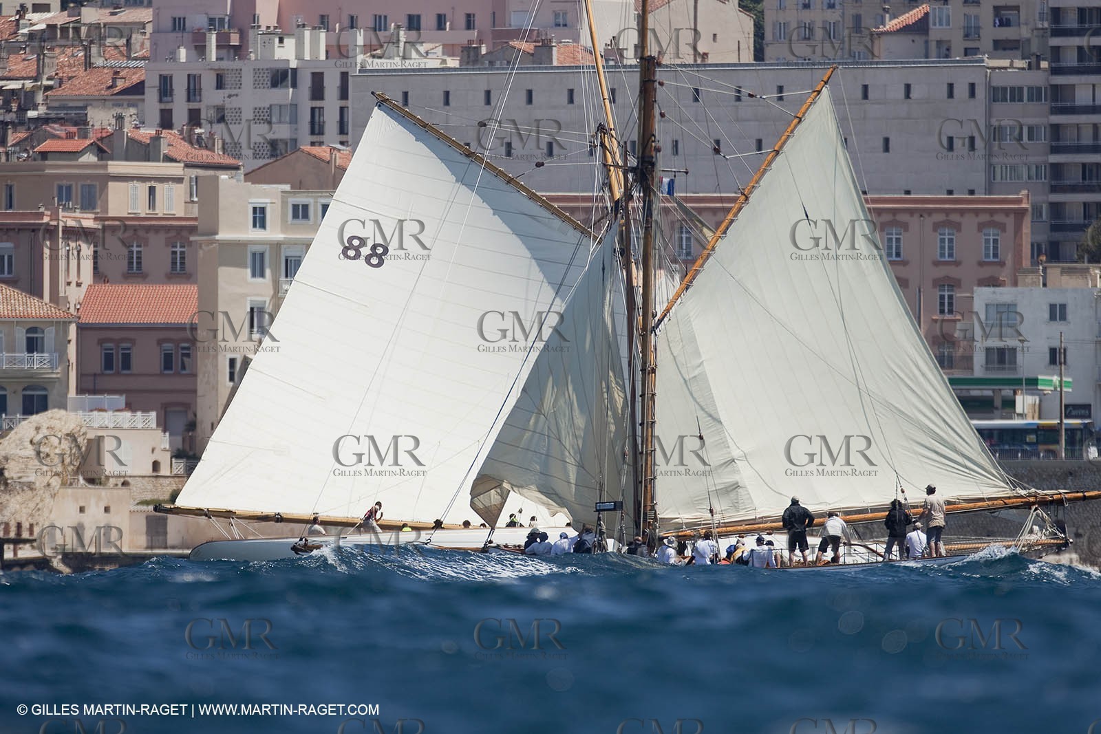 22 06 2010 - Marseille (FRA,30) - Voiles du Vieux Port