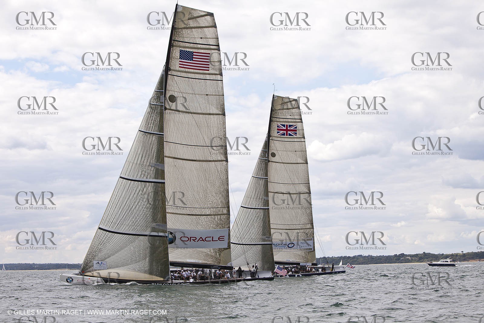 02 08 2010 - Cowes (UK, IOW) - The 1851 Cup -  BMW ORACLE Racing - Training Day.