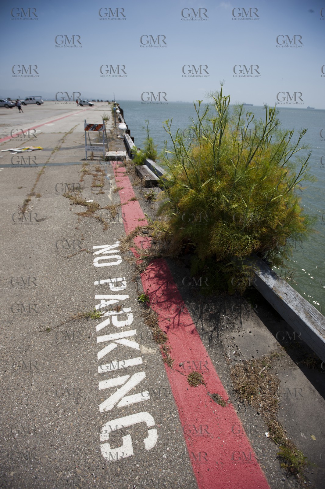 07 06 2011 - San Francisco (USA,CA) - 34th America's Cup - The Piers in their state of origin - Pier 30-32