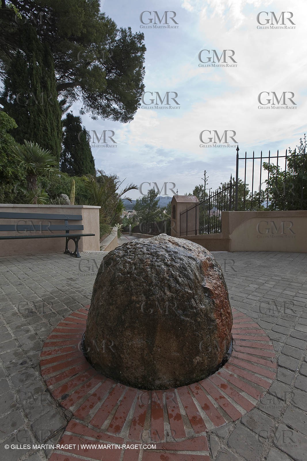 06 06 09 - Sanaray Sur Mer (FRA,83)