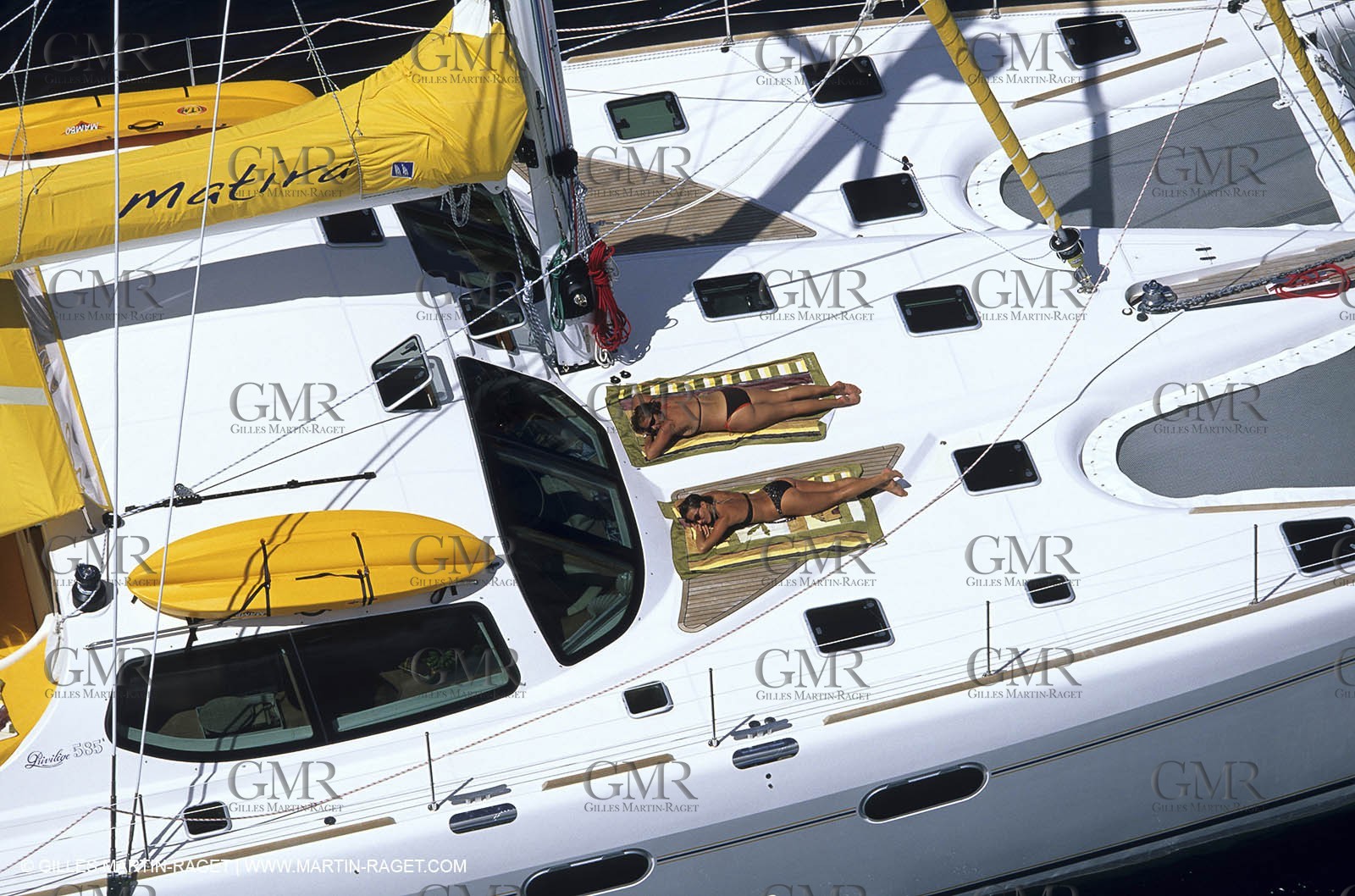 Cruising multihull mooring