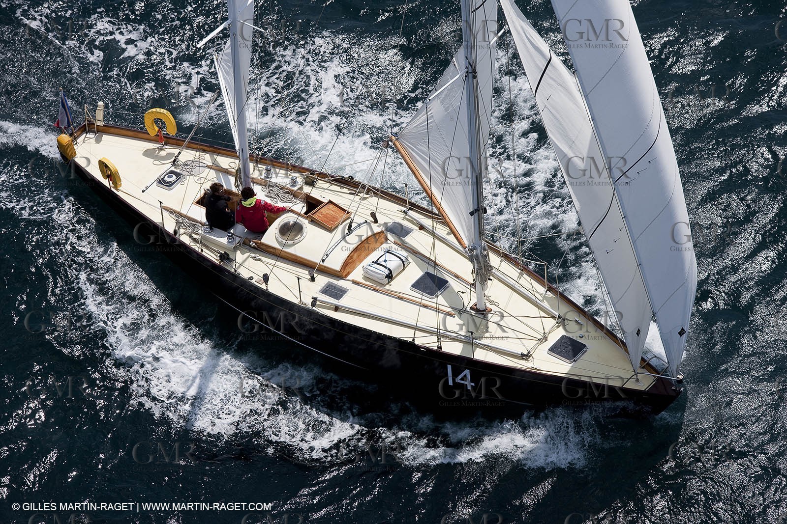 19 05 2010- Lorent- (FRA,56)  -  Pen Duick II