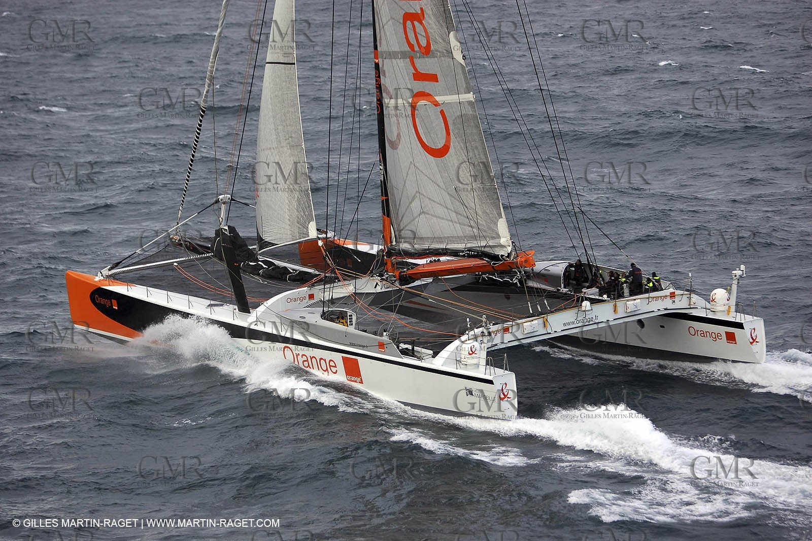 Orange II - 2004 Mediterranée Record - Start off Marseilles