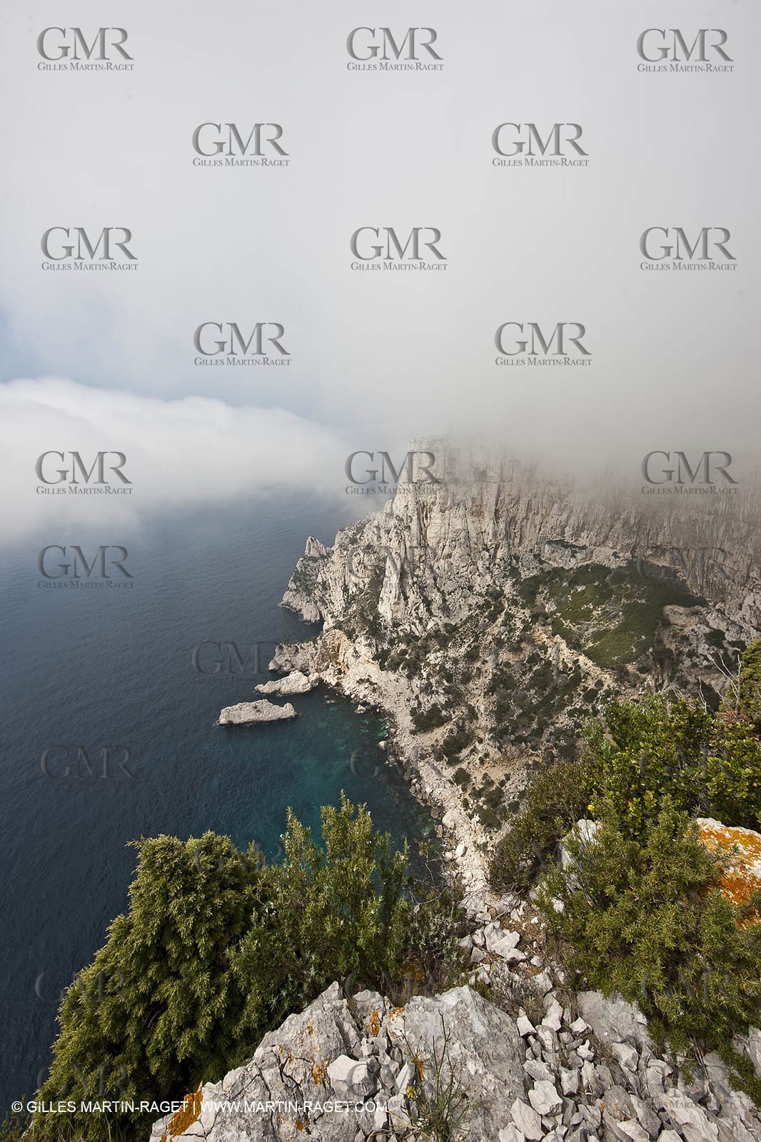21 04 2010 - Marseille (FRA,13) - The Calanques - Devenson Cliffs