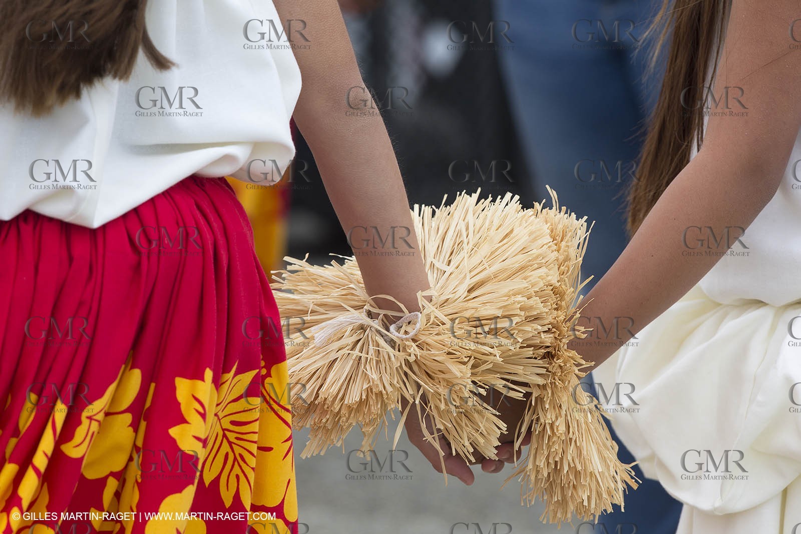 10 08 2013 - San Francisco (USA,CA) - 34th America's Cup - AC Open - Outrigger Canoe Races et Hula Danceperformance at Marina Green Village