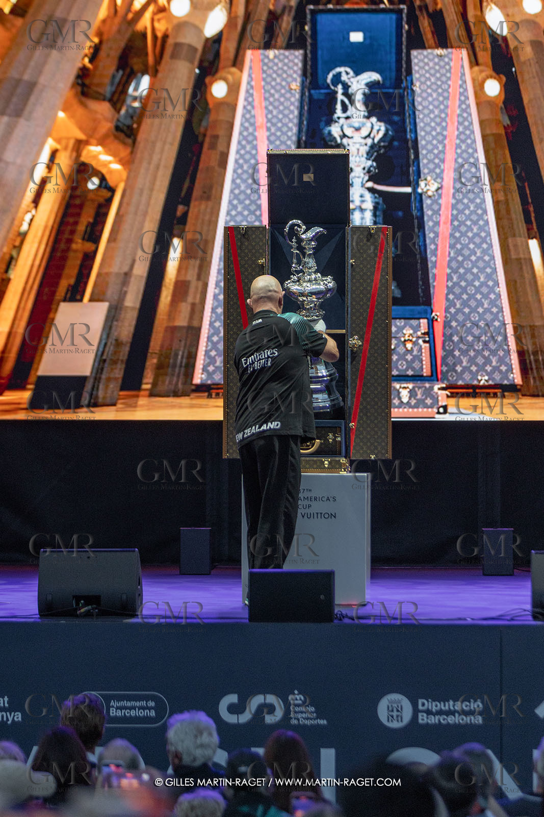 19 10 2024, Barcelona (ESP), Louis Vuitton 37th America's Cup, Final Match, Race Day 6 , Prizegiving