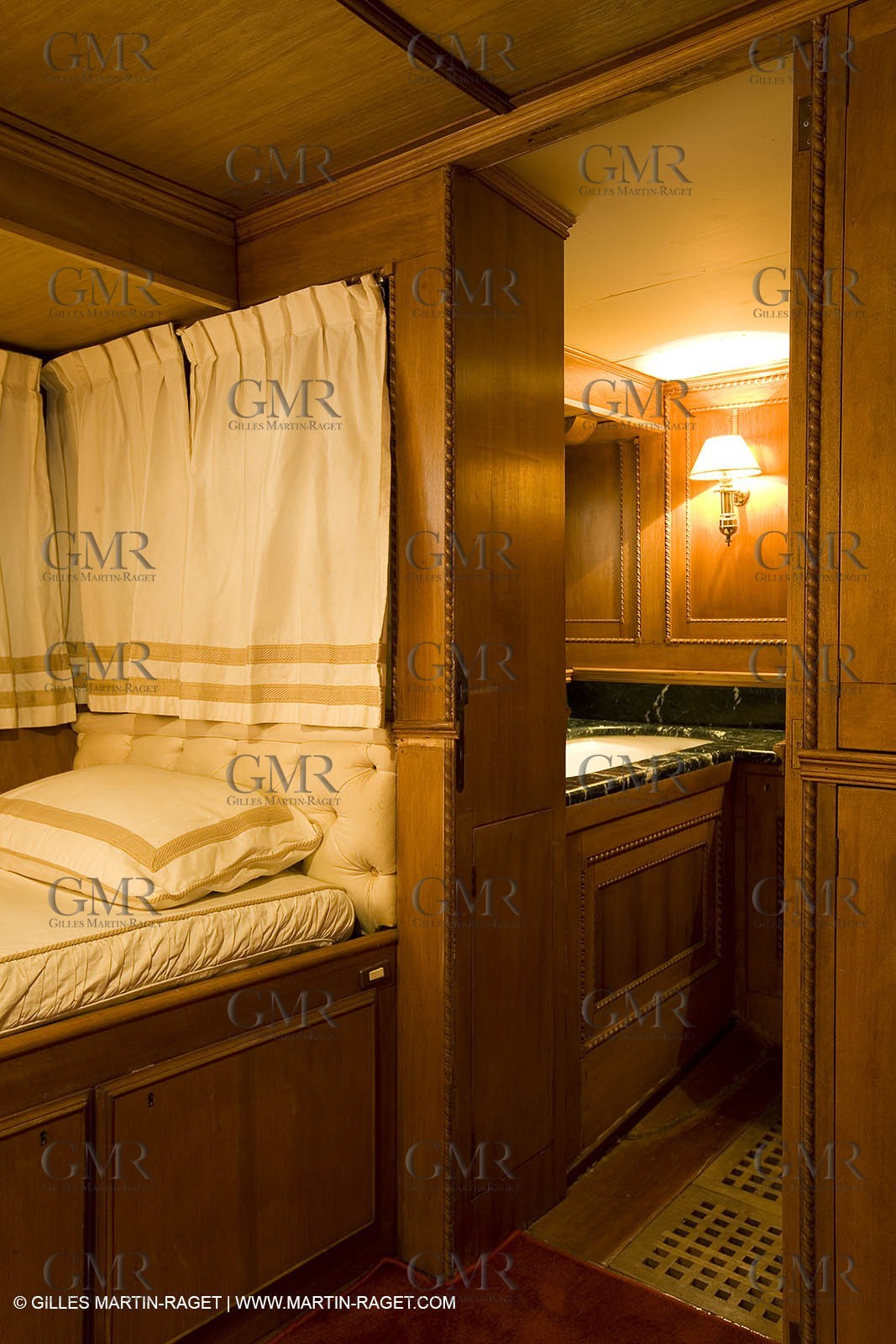 18-05-07 - Monaco - Zaca - Interiors