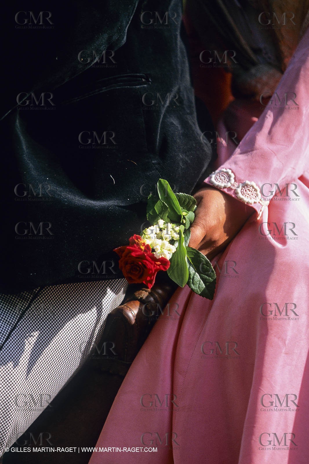 Arles (FRA,13) - Costume from Arles Fest