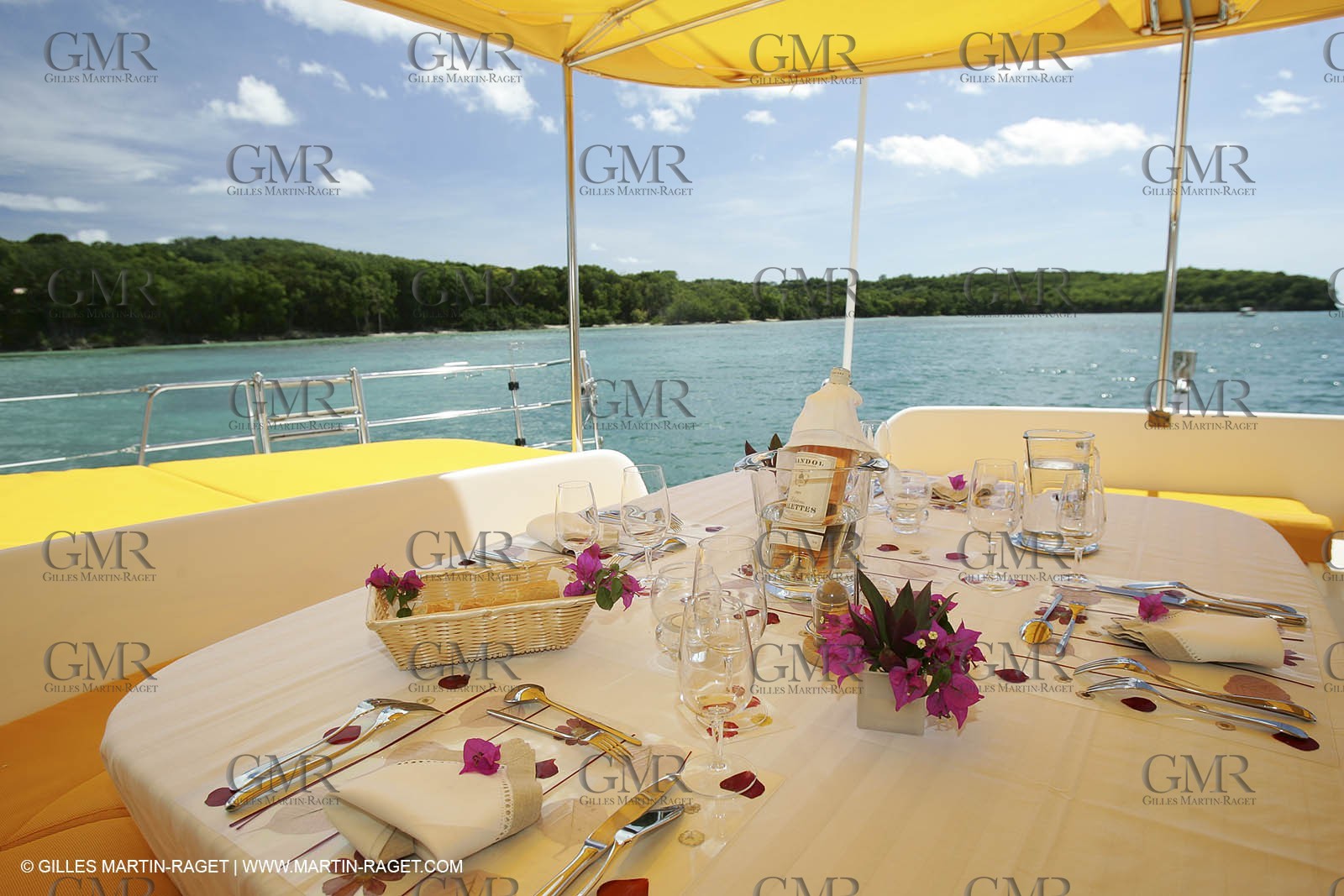 Caribean - Martinique - Privilege 585 - Matira  Voile - Croisière - Repas