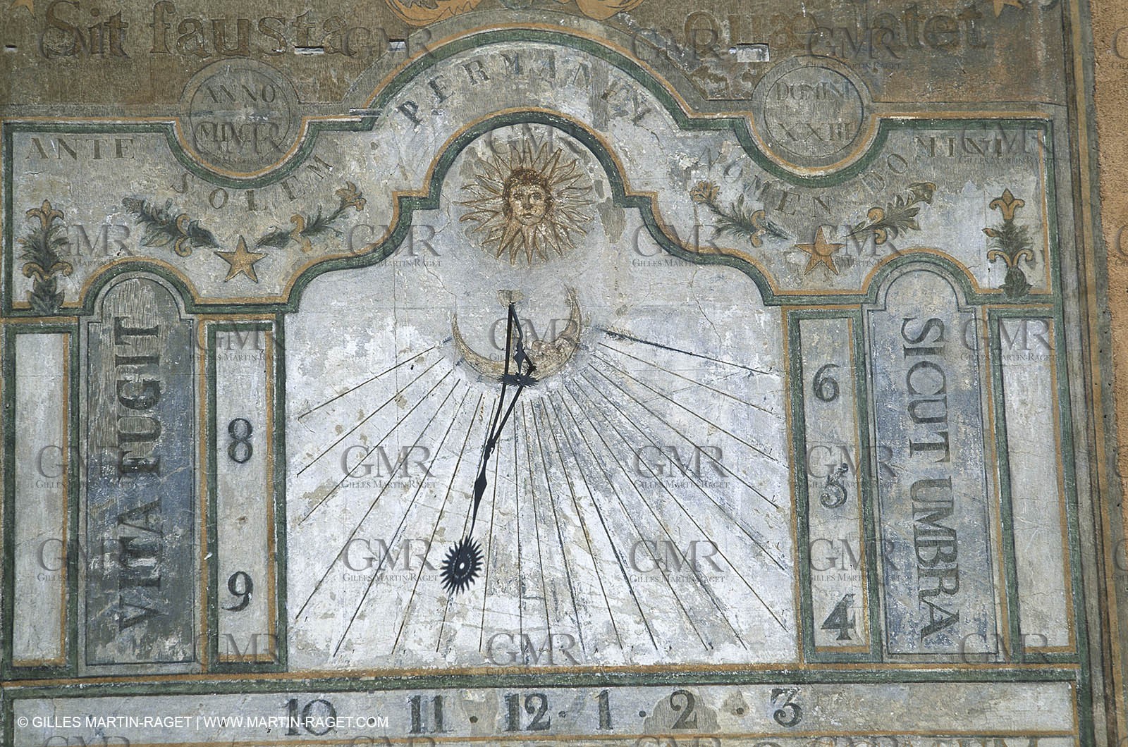 France - Southern Alps - Solar clocks