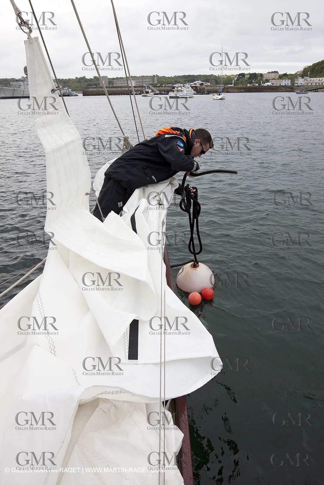 19 05 2010 -  Lanveoc Poulmic (FRA,29) - French Navy School Grand Prix - Pen Duick II