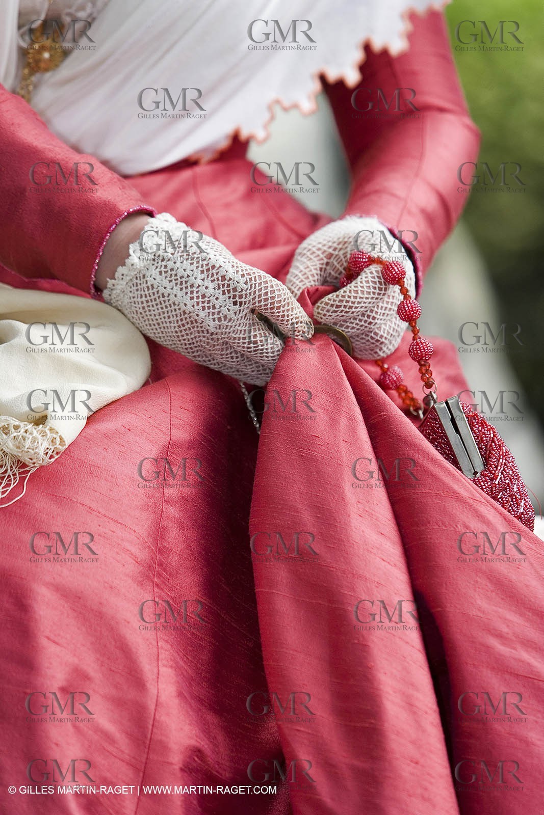 Arlésiennes in costume - Gardians (cow-boys) celebration - Arles