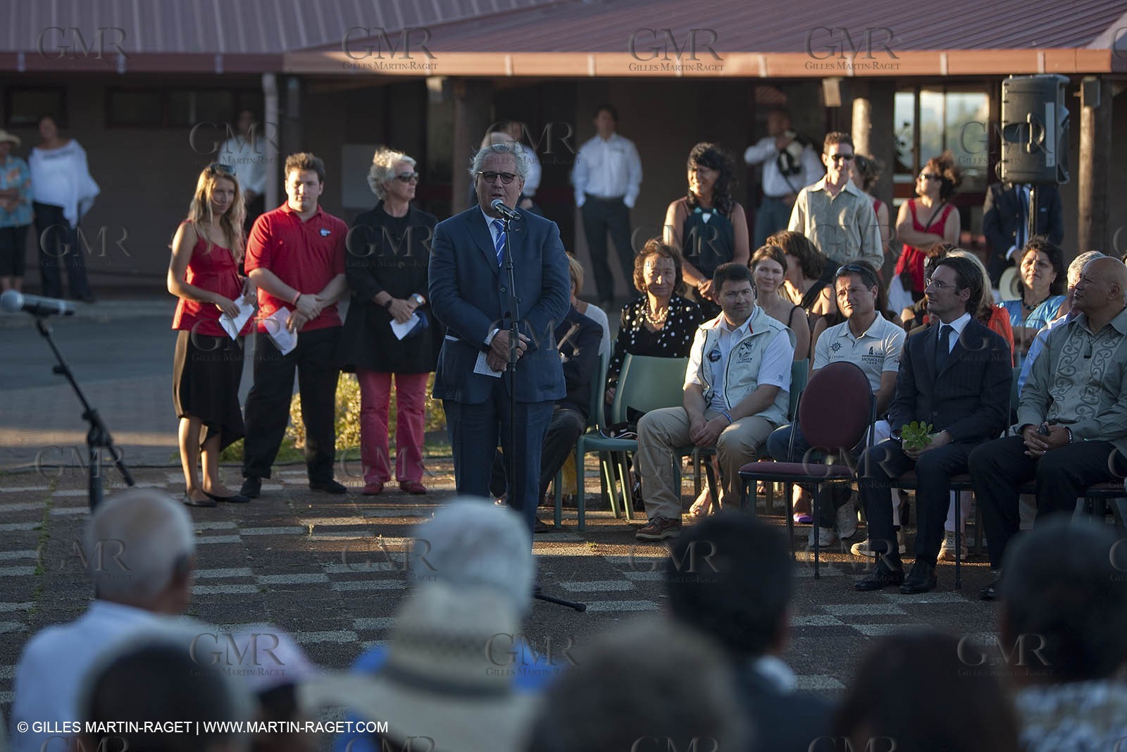 07 02 2009 - Auckland (NZL) -  Louis Vuitton Pacific Series -  Racing Day 7 - Round Robin 2 - Louis Vuitton Party